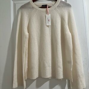 Vineyard Vines “Seaspun Ribbed Crew Sweater”